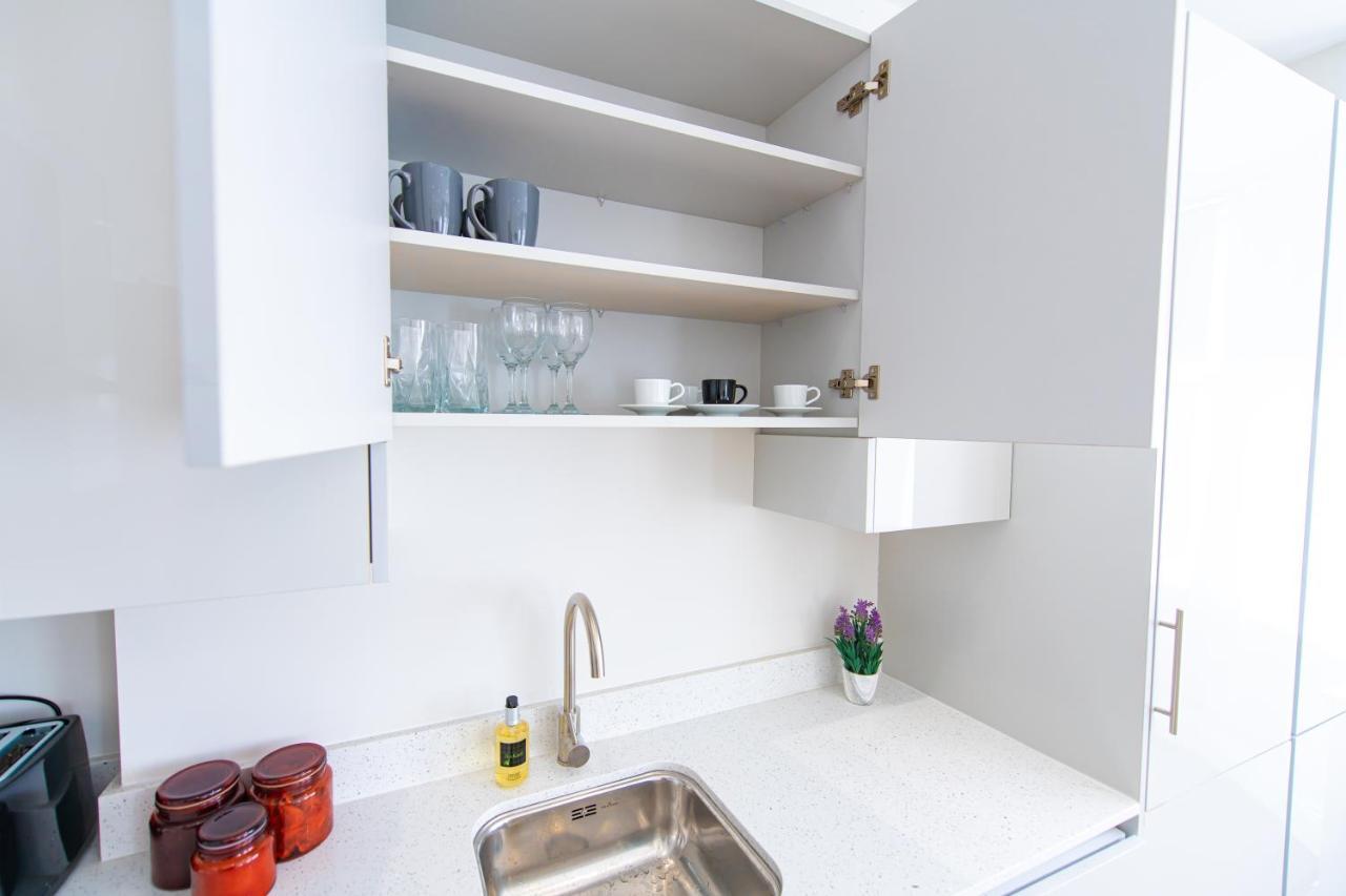Ealing Residency Aparthotel London Kültér fotó